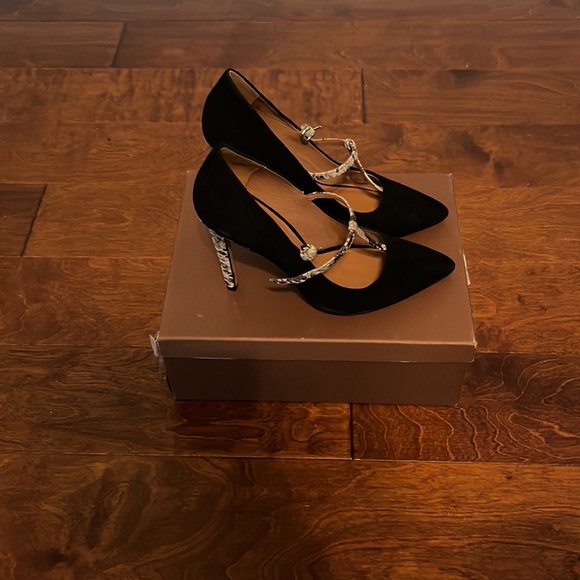 Coach Fulton Suede Natural Print Snake T Strap heels - Picture 2 of 5